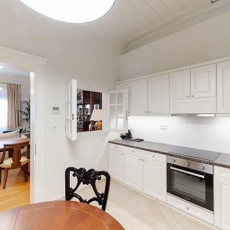 Hotel Castellano & 4*