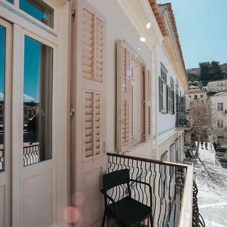 Castellano & Nafplio