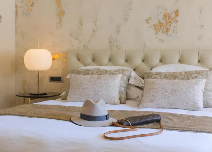 Hotel Castellano & 4*