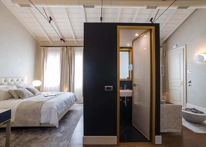 Hotel Castellano & 4*