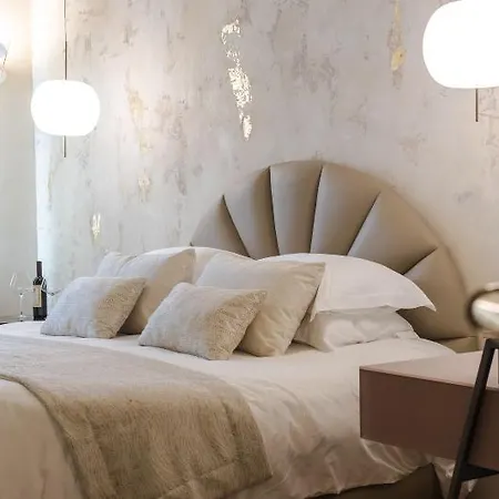 Hotel Castellano &