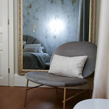 Hotel Castellano &