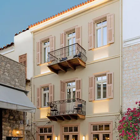 Castellano Hotel&suites 4* Nauplia