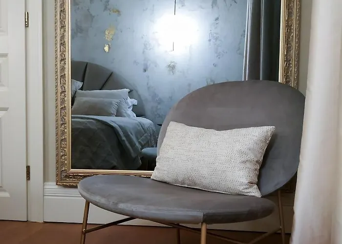 Отель Castellano &