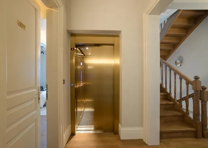 Castellano & فندق 4*